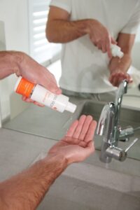 Environ_SkinEssentia_Shot_23_0044